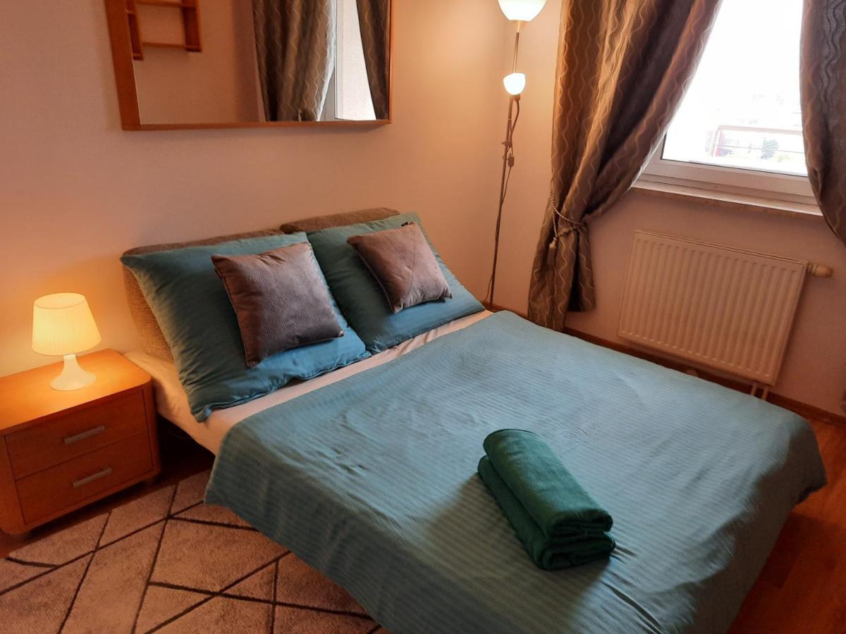 Apartamenty Trzy Wieze Varsovie Extérieur photo