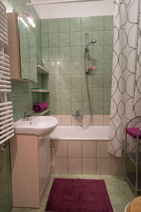 Apartamenty Trzy Wieze Varsovie Extérieur photo